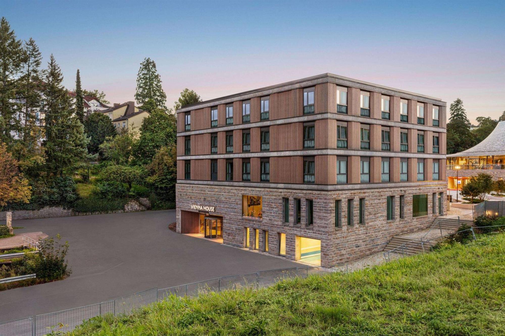 Vienna House By Wyndham Mq Kronberg Kronberg im Taunus Bagian luar foto